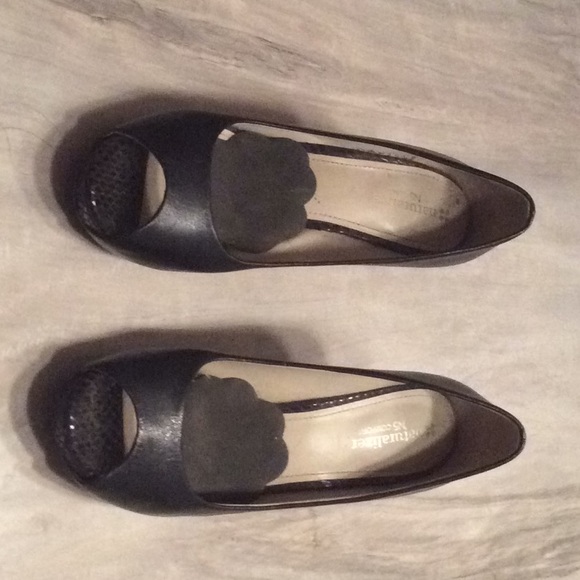 COPY - Black Naturalizer Shoes open toe - Picture 11 of 12